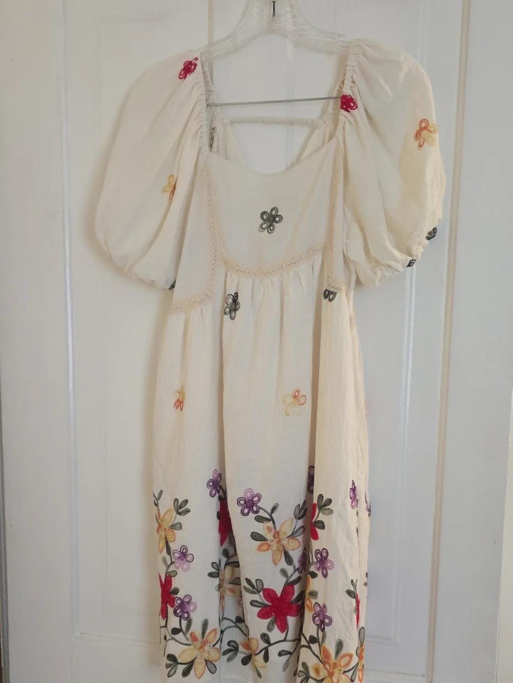 Easel Cream Embroidered Puff-Sleeve Floral Midi Dress - Picture 1 of 6